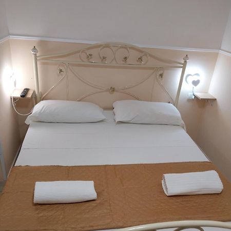 Sahary Hostel Nápoly Kültér fotó