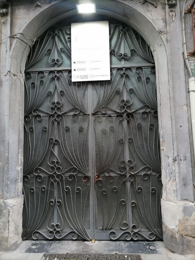 Sahary Hostel Nápoly Kültér fotó